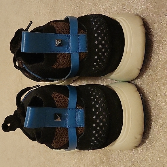 ๐ฏAuth Valentino sneakers 38 with original box and accessories - Picture 10 of 17